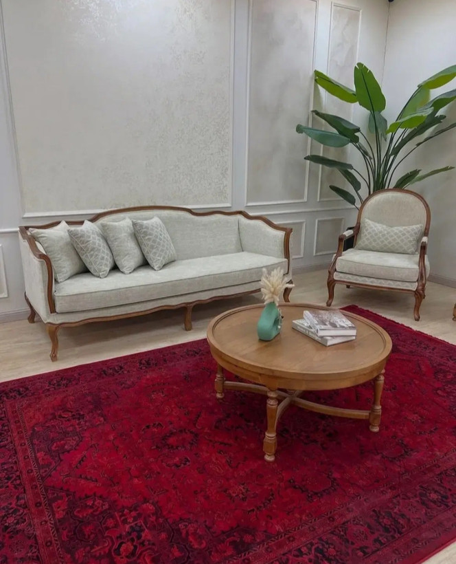 مبل کلاسیک ابزاری فرانسوی